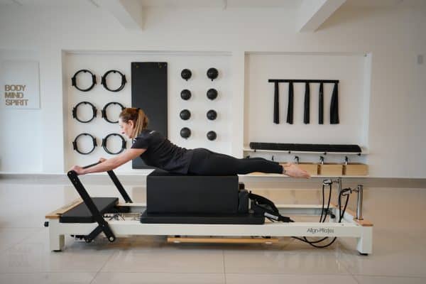 C8-S Pro Pilates Reformer