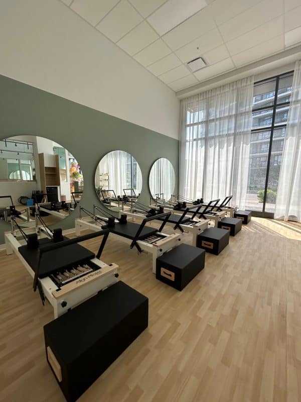 C8-S Pro Pilates Reformer